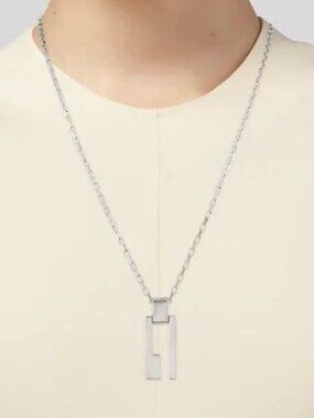 Gucci  G Logo Pendant Necklace